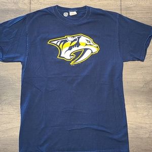 Nashville Preds tshirt